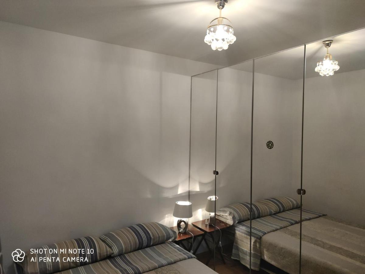 Habitacion Jc マドリード エクステリア 写真